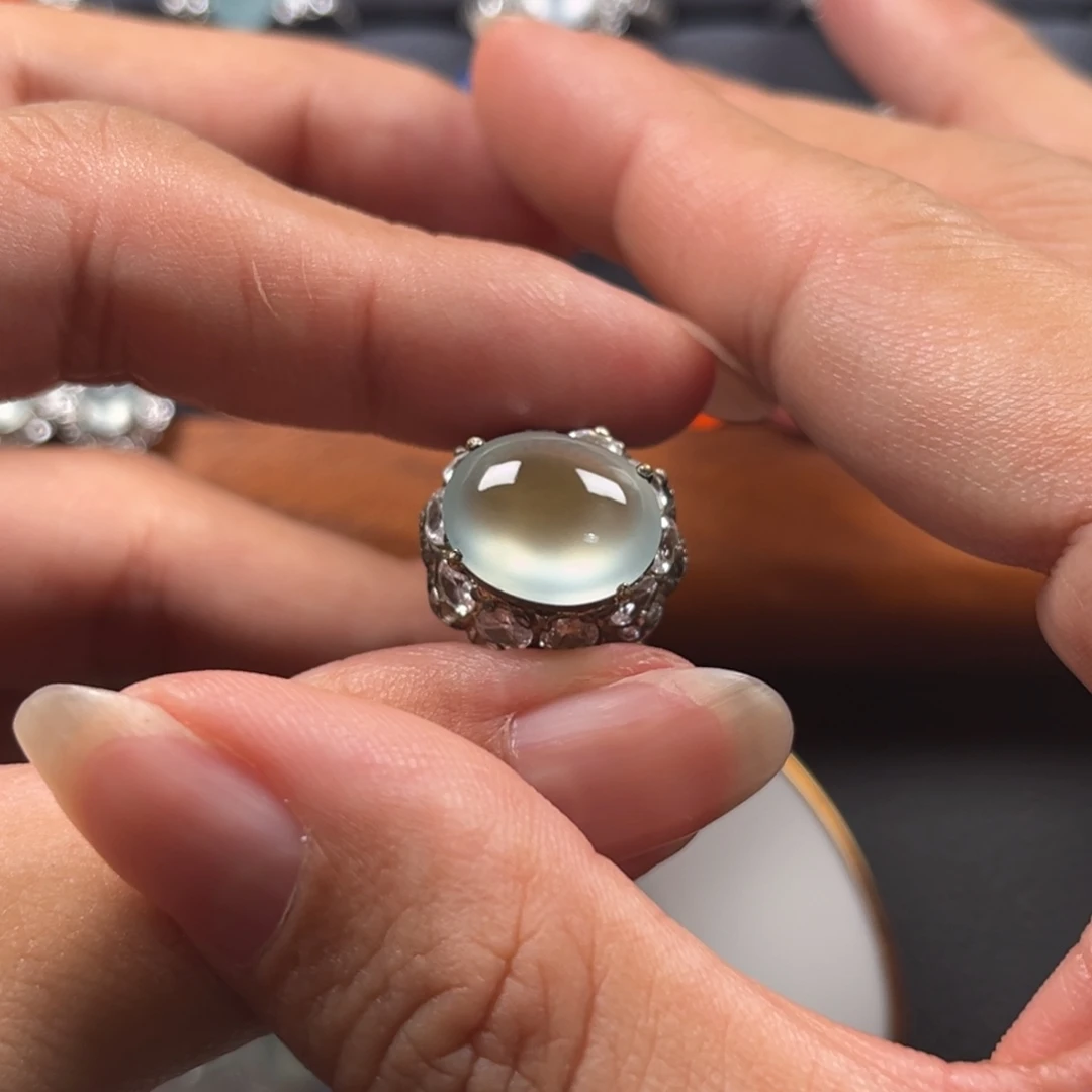 翡翠未镶嵌戒指缅甸天然翡翠Ａ货