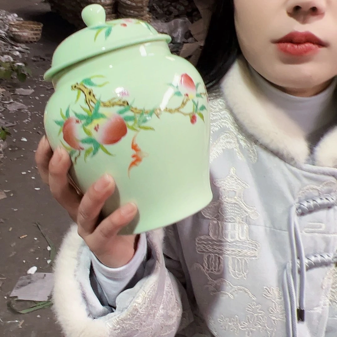 摆件陶景德镇绿xixi寿桃罐