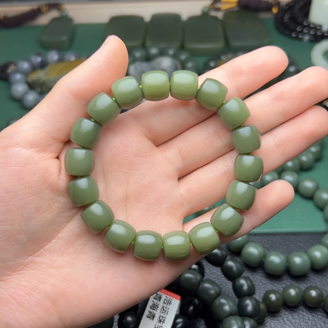 和田玉手链未镶嵌一****了