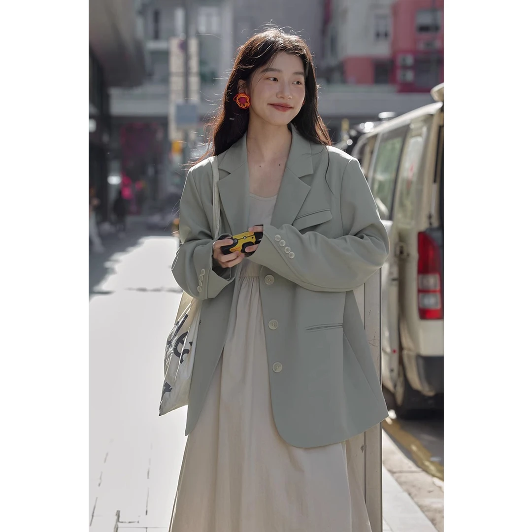 林木木高级感休闲西装外套女穿搭春秋季新款设计感小个子气质韩系