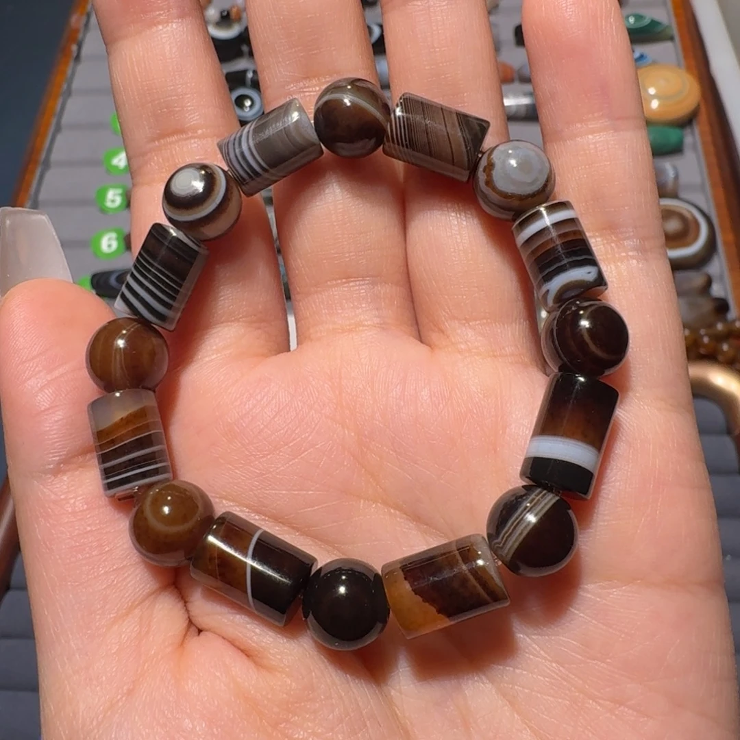 @****玛瑙/玉髓未镶嵌珠宝半成品