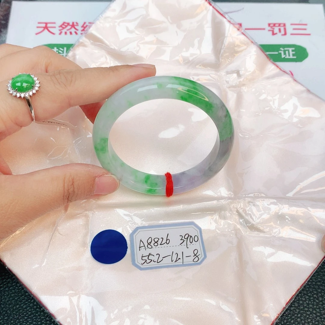 翡翠手镯未镶嵌缅甸翡翠