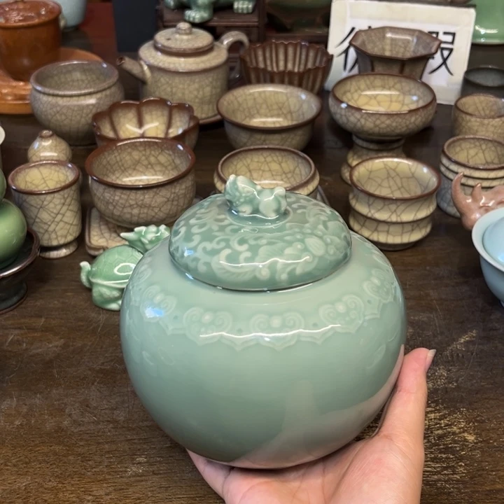 青瓷微瑕浮力特价