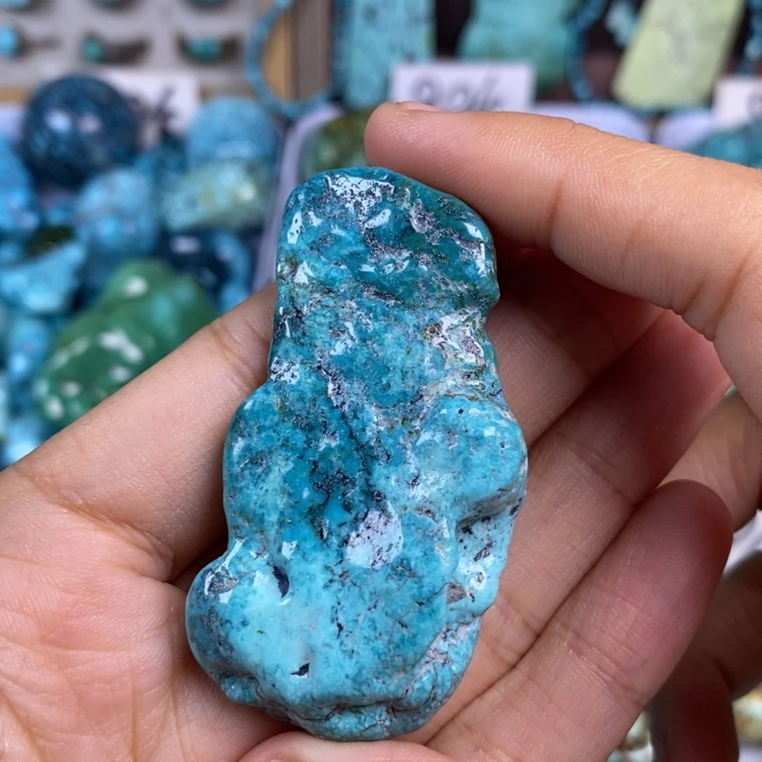 绿松石未镶嵌颈饰