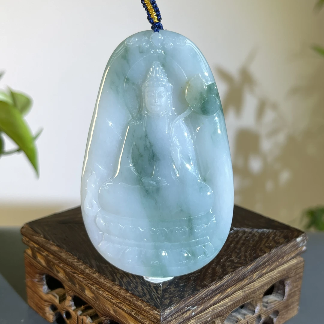 JCB02-95 天然缅甸A货翡翠 持莲观音