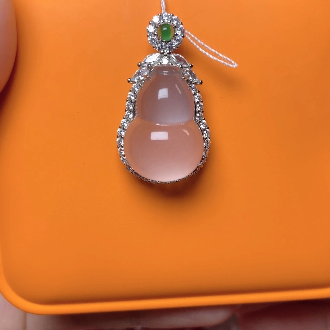 石英质玉银S925镶嵌颈饰俄料