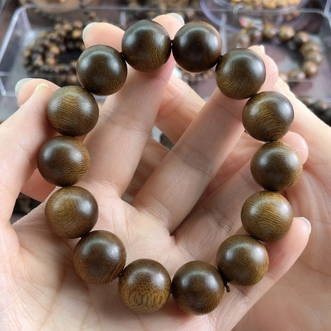 沉香手串海****8越南芽庄白棋