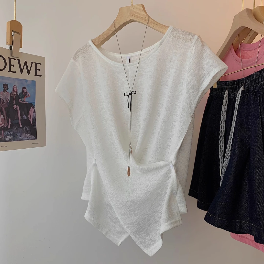 喜欢韩系温柔风！白色薄短袖t恤女夏日新款独特漂亮不规则交叉纽扣