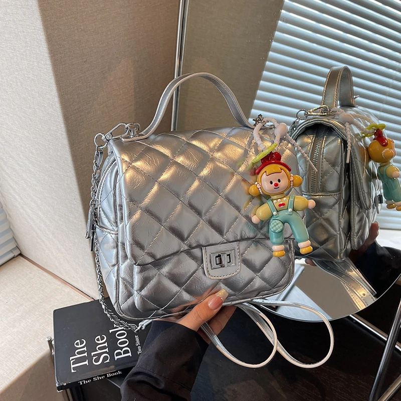 艾米兔 X COOLE女包2025新款日常斜挎包菱格休闲通勤链条双肩包