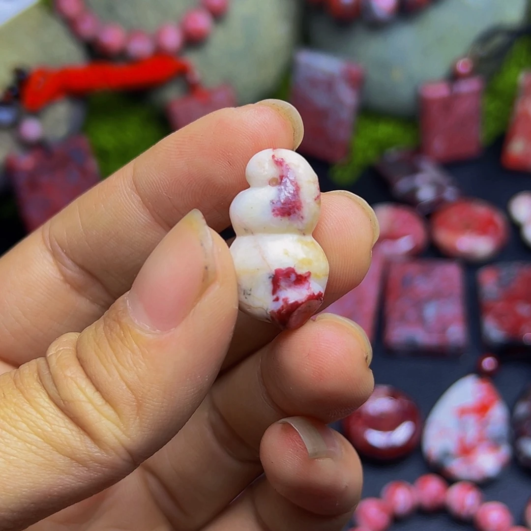 天然辰砂朱砂吊坠