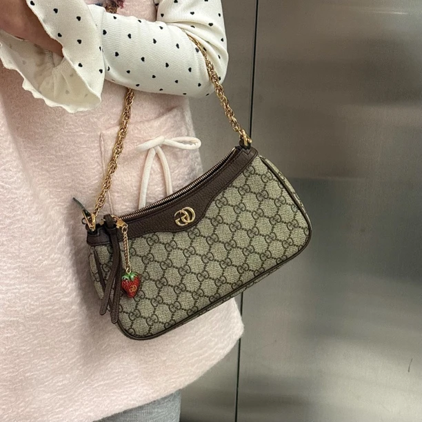 95新 GUCCI/古驰 ophidia 系列草莓腋下包