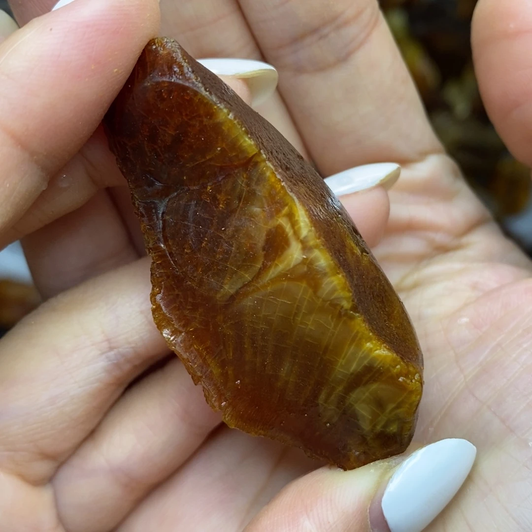 未镶嵌定制琥珀胖