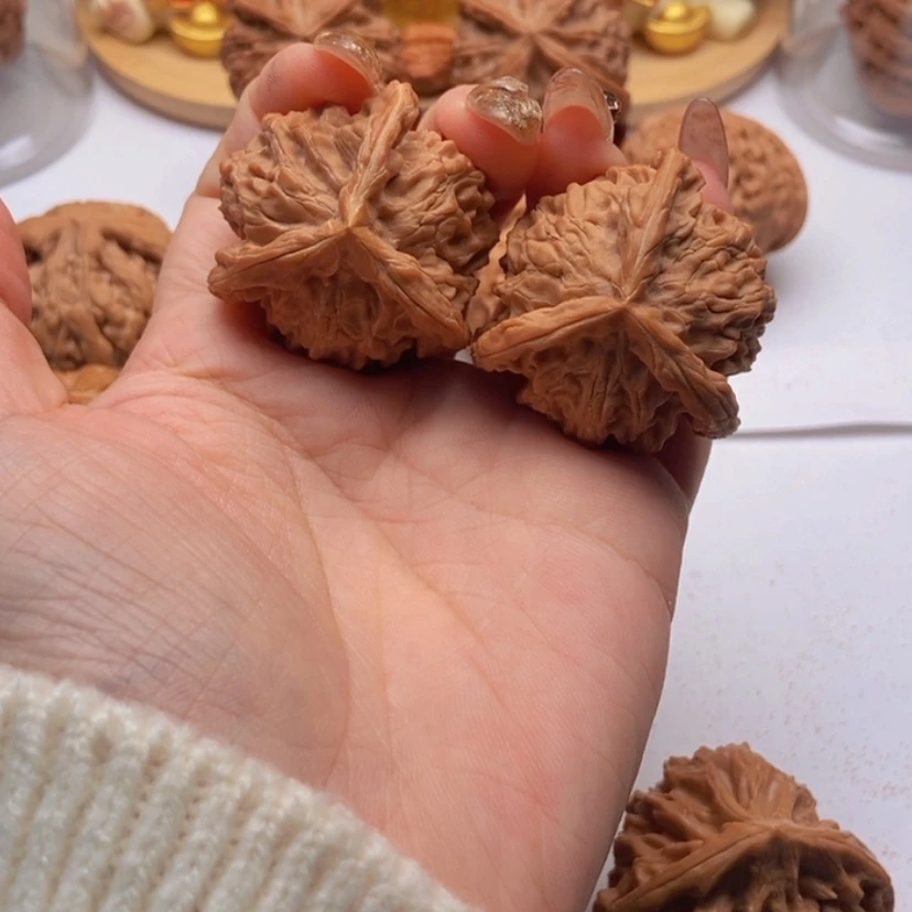 【闪购商品】吊坠文玩核桃果*灬三棱38