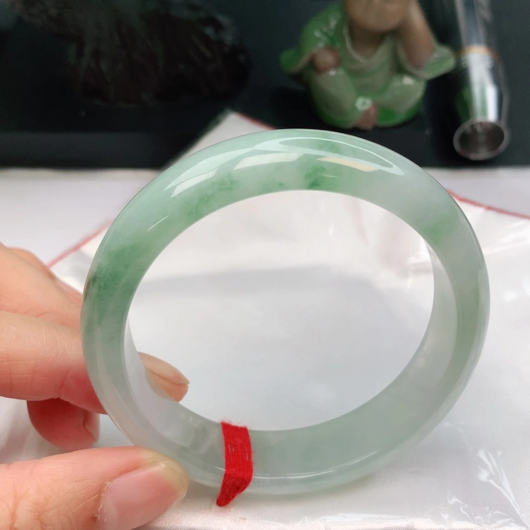 未镶嵌手镯翡翠翡翠手镯