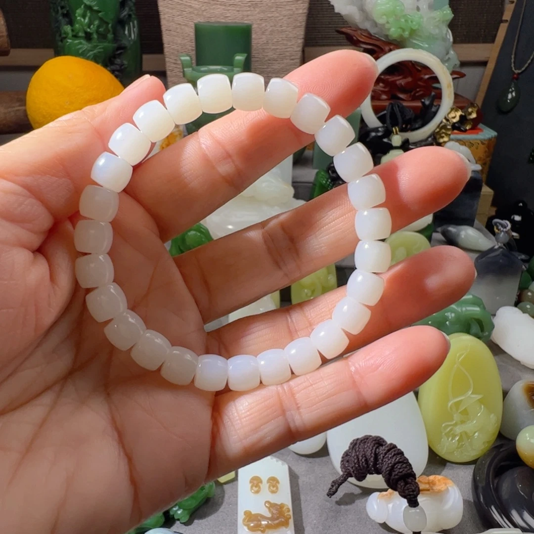 和田玉未镶嵌手串