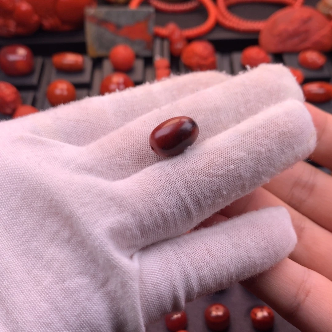南红玛瑙未镶嵌川料原矿鸡血包浆枣珠10.5mm*15.2mm