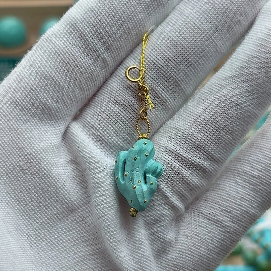 绿松石18K金镶嵌珠宝奇石