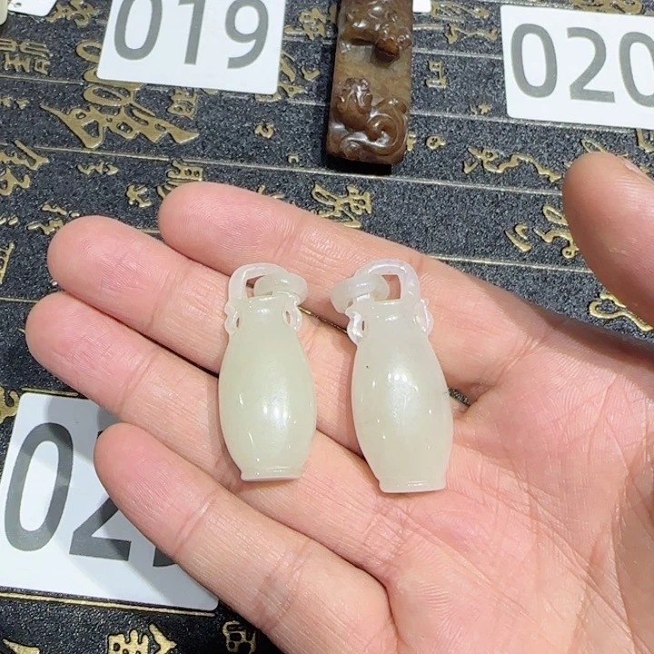 和田玉颈饰未镶嵌左****8