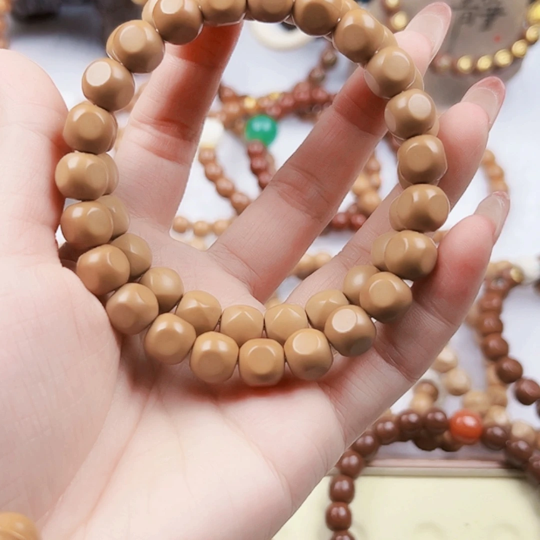 猴头核桃吊坠六方特价