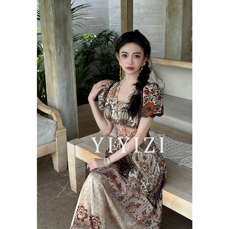 依依子【月光秘境】法式v领连衣裙女夏长裙2025年气质修身显瘦裙子