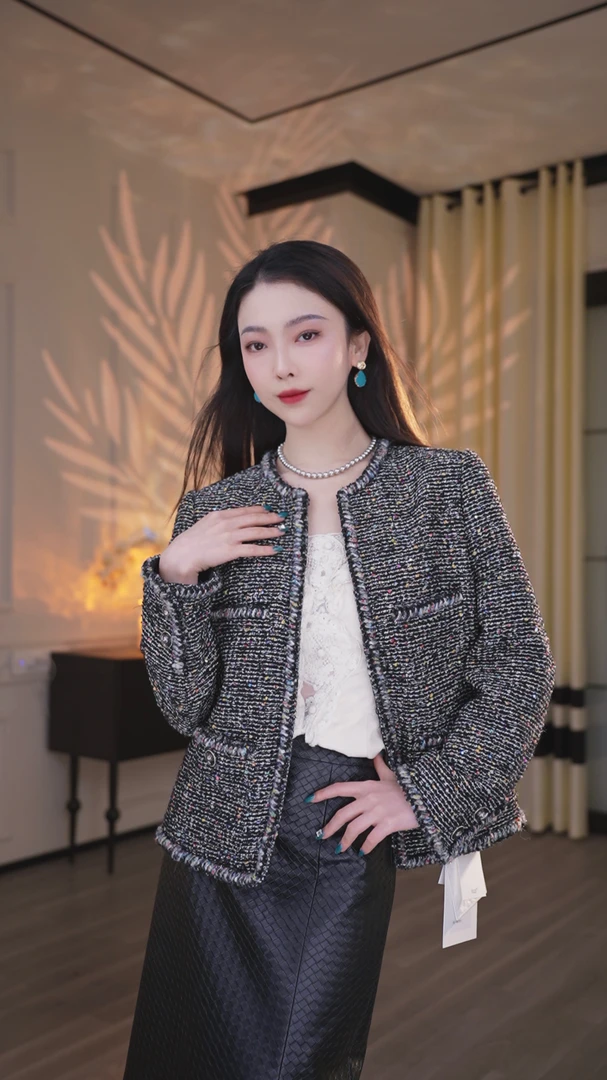 【出彩】杭州超哥2025年新款春秋气质时尚复古小香风外套CO83671