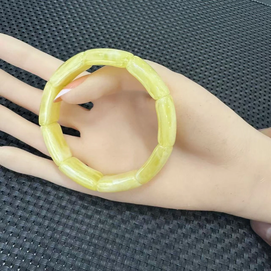 【有德玉业】------蜜蜡手牌一条