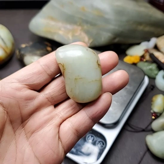 和田玉（糖玉）未镶嵌挂件