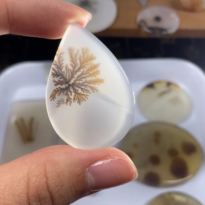 玛瑙/玉髓未镶嵌玛瑙象形福利款