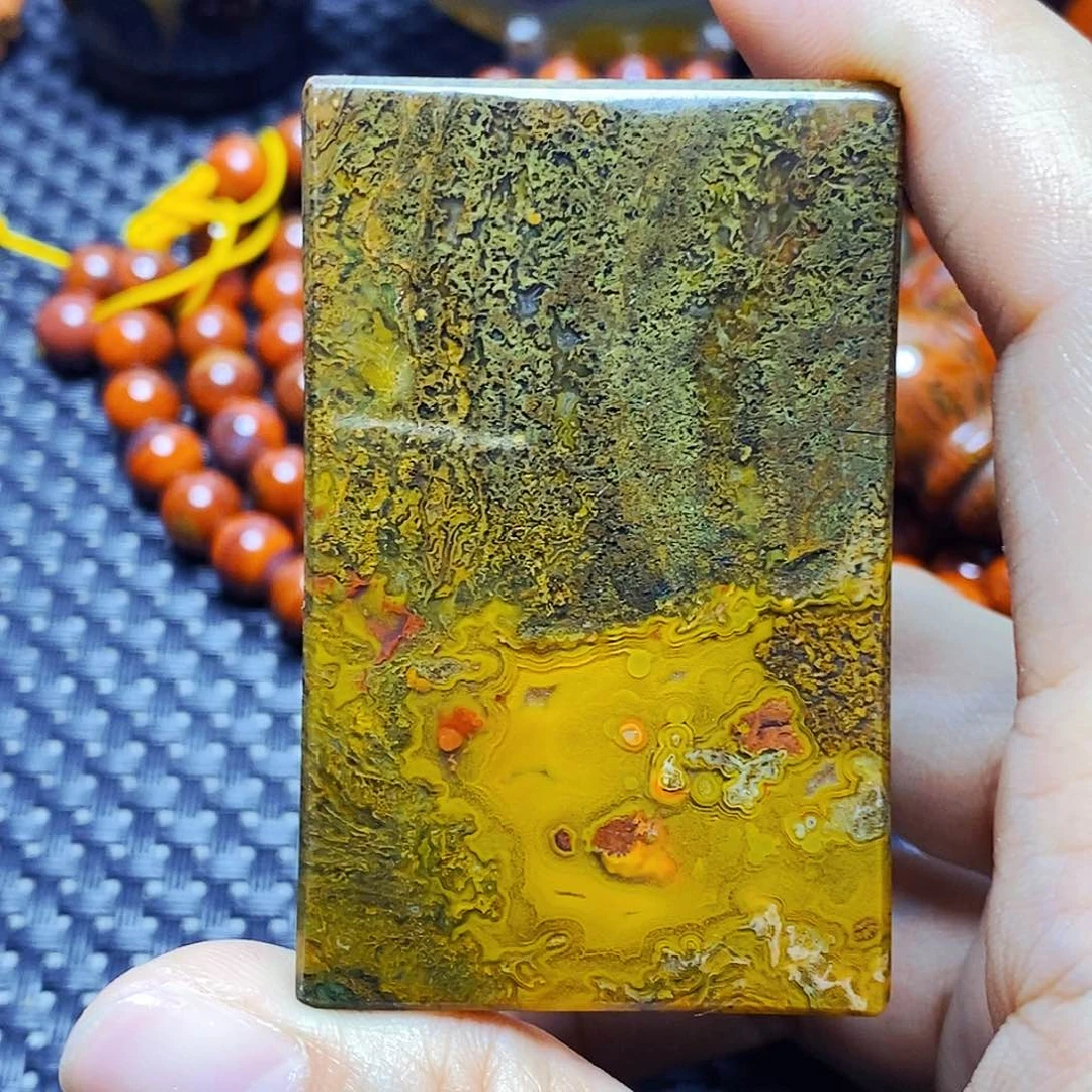 未镶嵌颈饰玛瑙/玉髓小**近