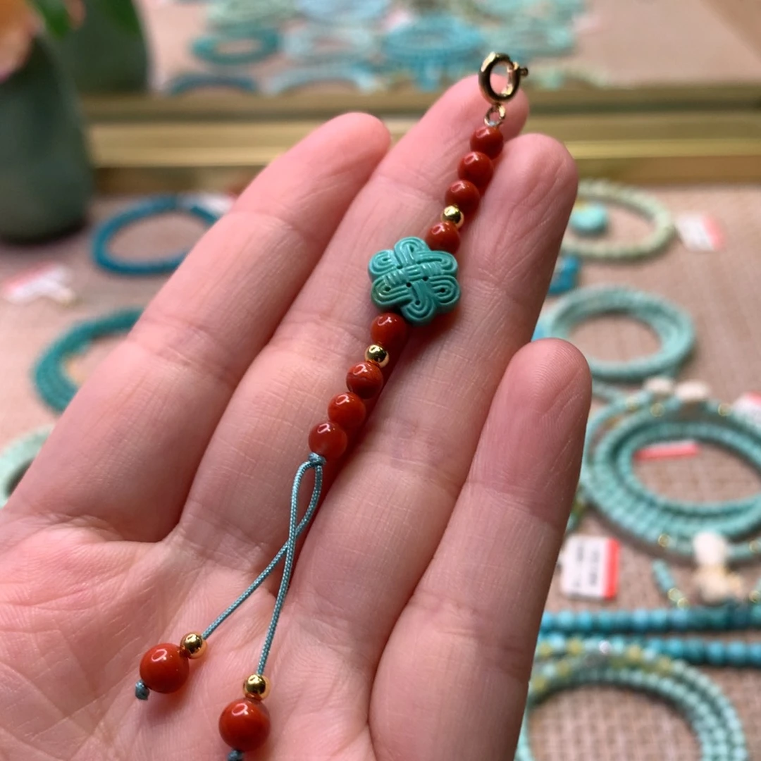 南红玛瑙配饰未镶嵌