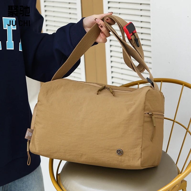 【聚驰优选】新款时尚大容量波士顿单肩新款枕头包