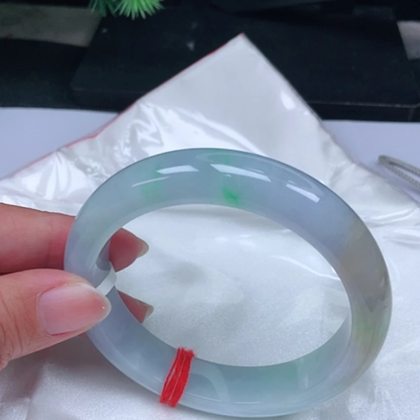 【闪购商品】翡翠手镯未镶嵌，