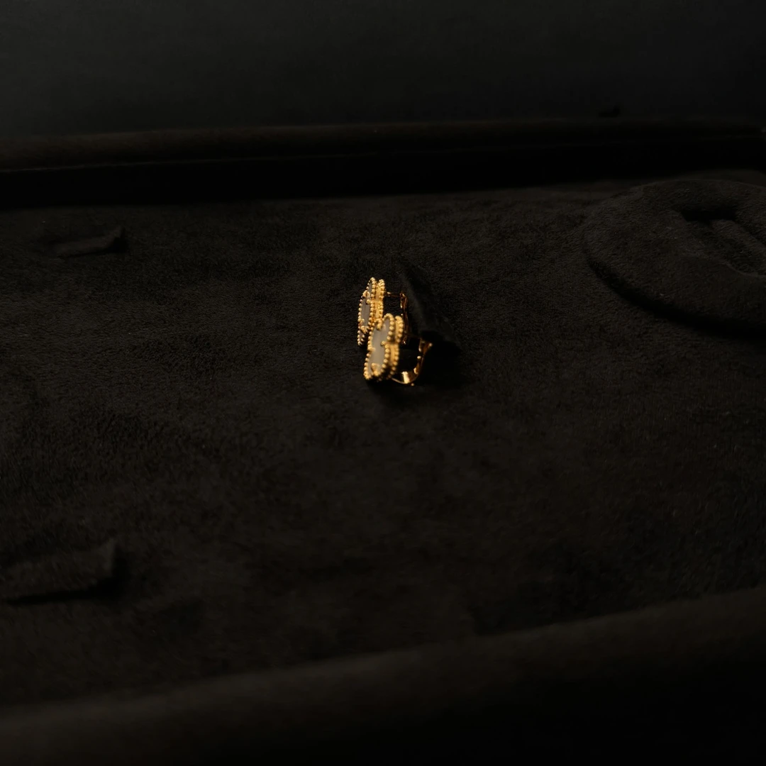 合金耳饰 轻奢时尚经典百搭简约耳环 eh0026