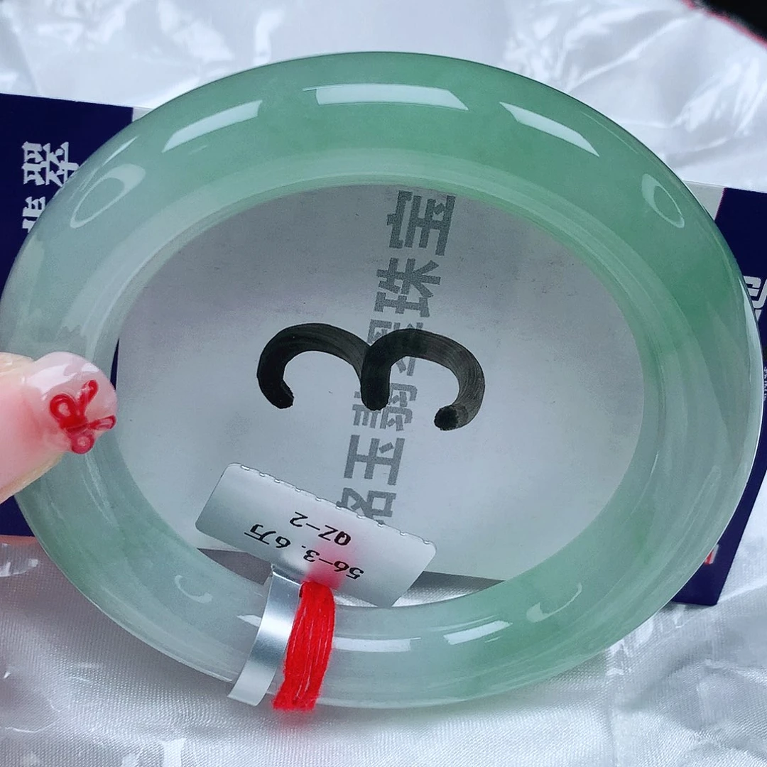 翡翠手镯未镶嵌天然缅甸a货翡翠