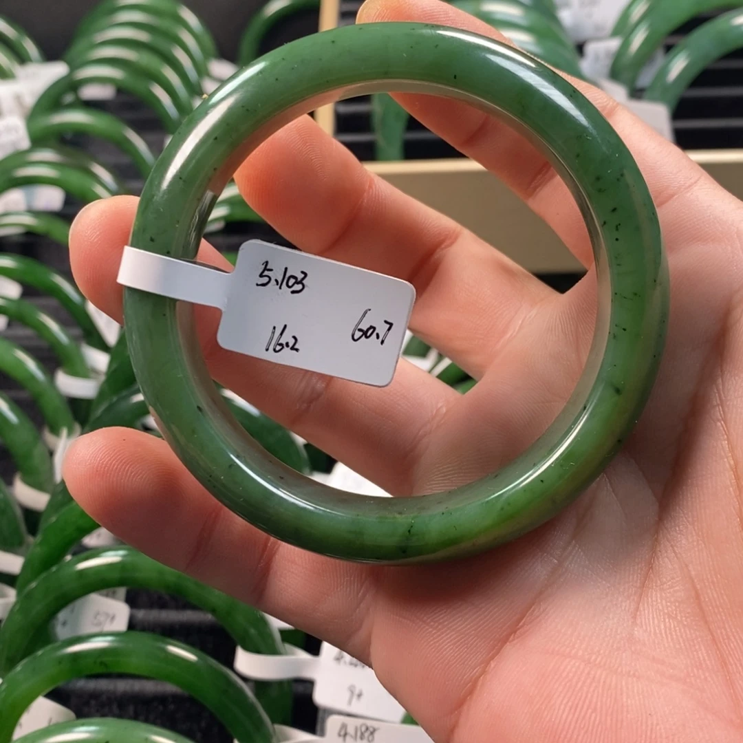 和田玉（碧玉）未镶嵌手镯60