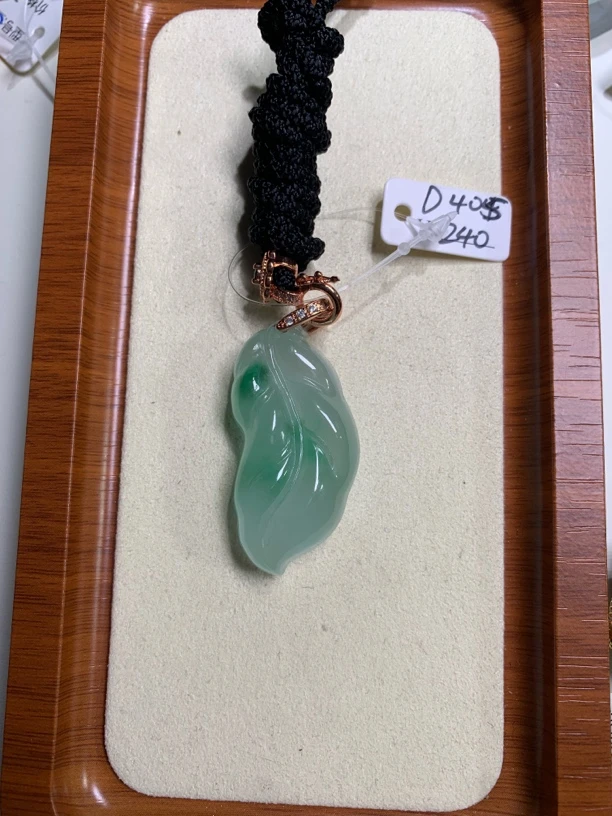 D405 精品百搭吊坠