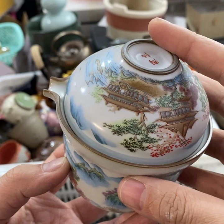 陶瓷艺术品及陶瓷制品