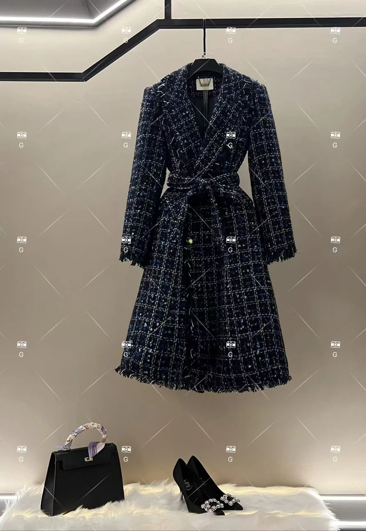 秋冬气质小香风时尚收腰女士翻领羽绒服 QD-2024886