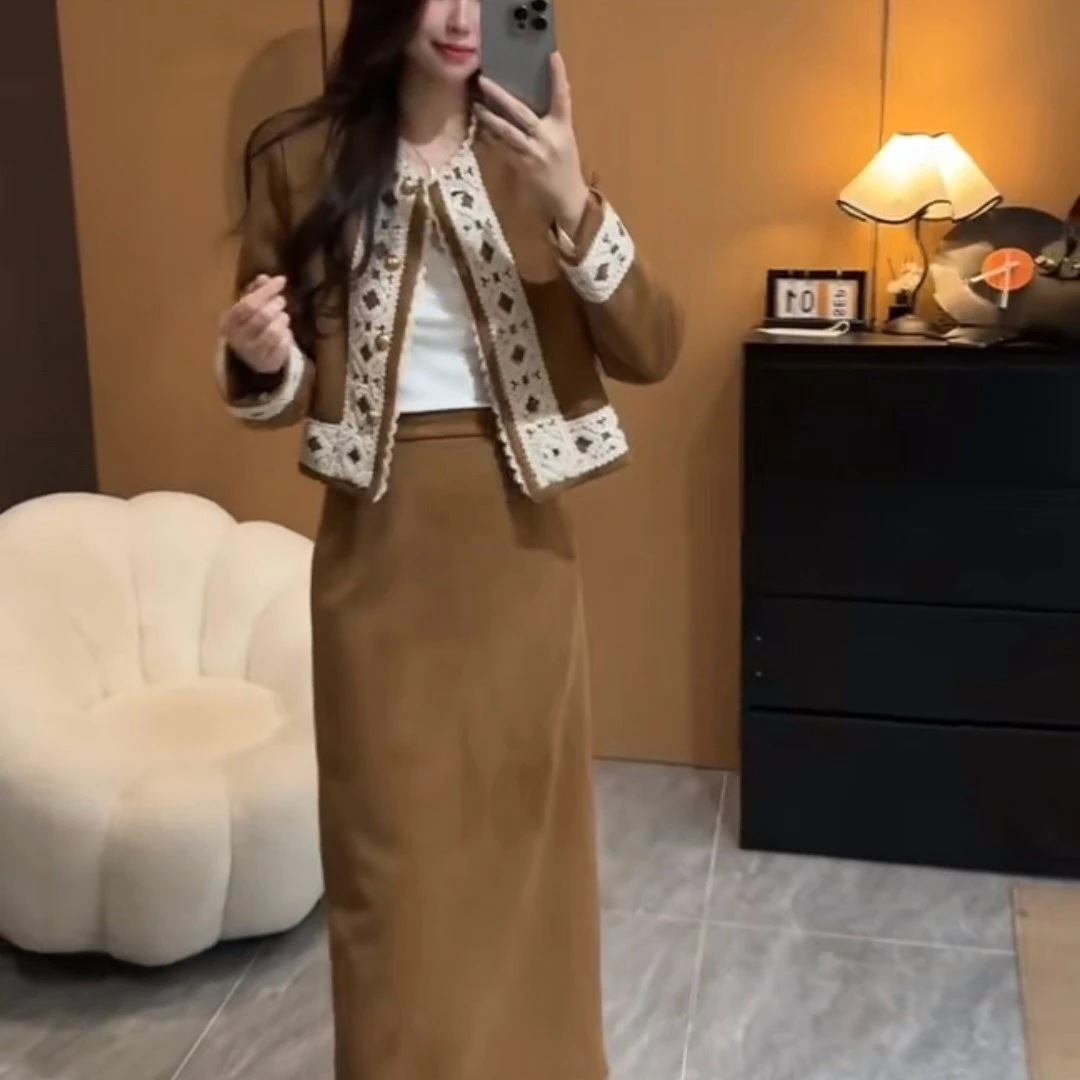 7672025秋网红新款美拉德套装裙设计感蕾丝花边拼接短外套半身裙