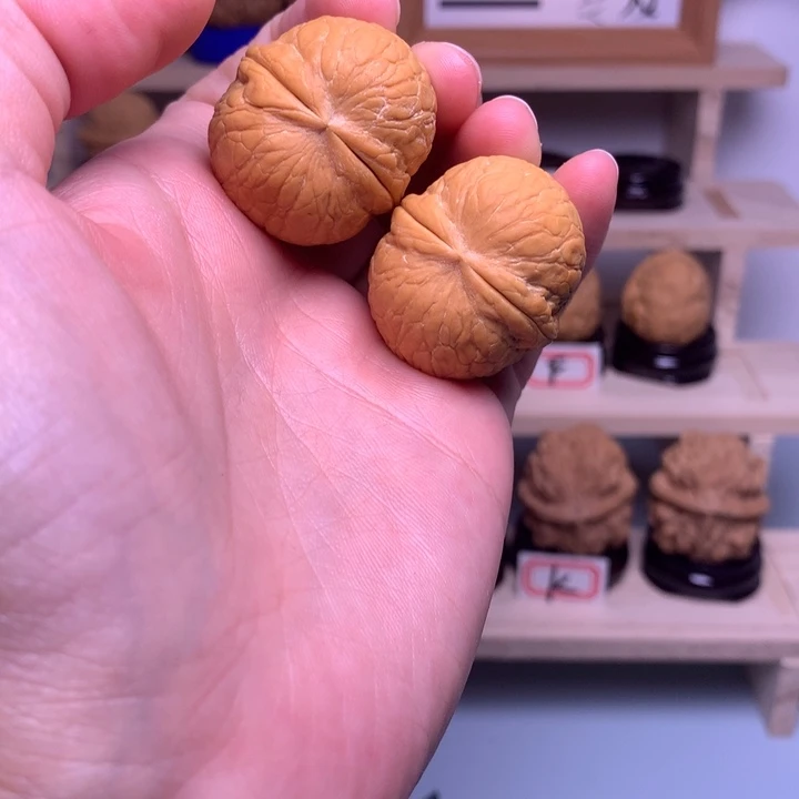 o***n把件文玩核桃67蛇皮球31尺