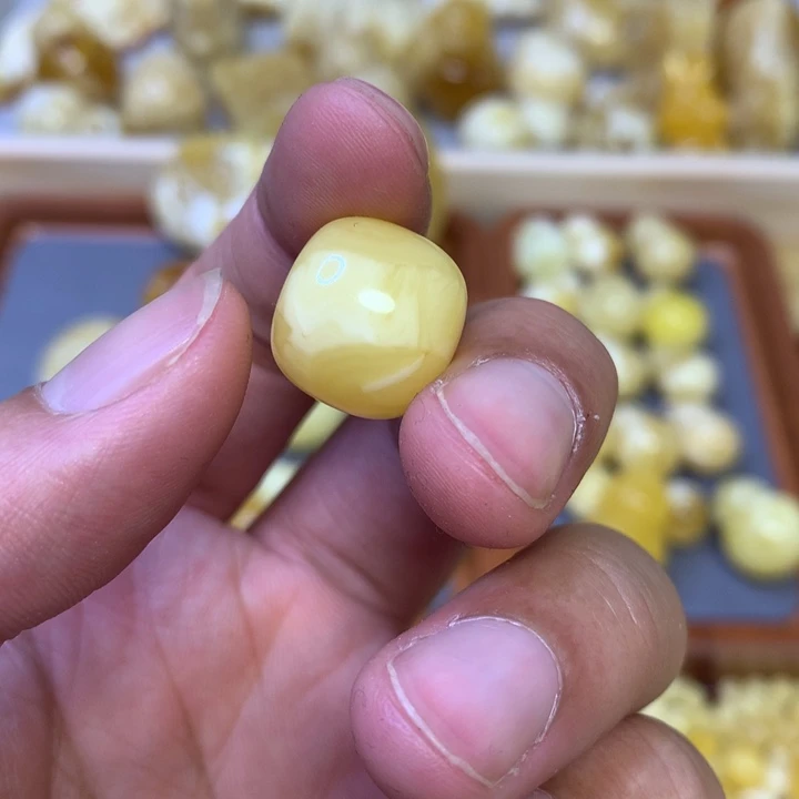 【闪购商品】琥珀珠宝奇石未镶嵌苏***c16+老型
