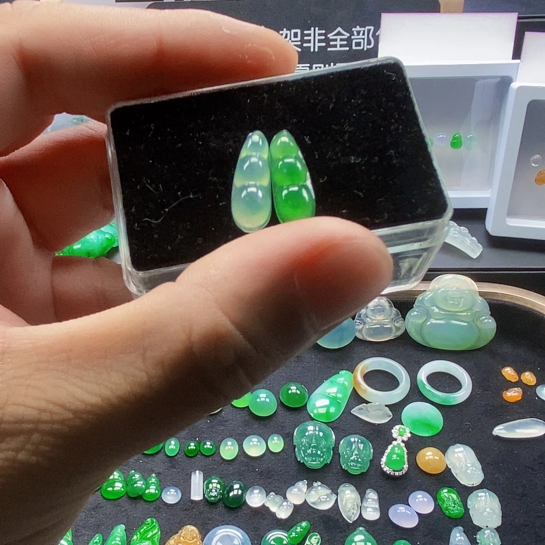 翡翠裸石翡翠豆子