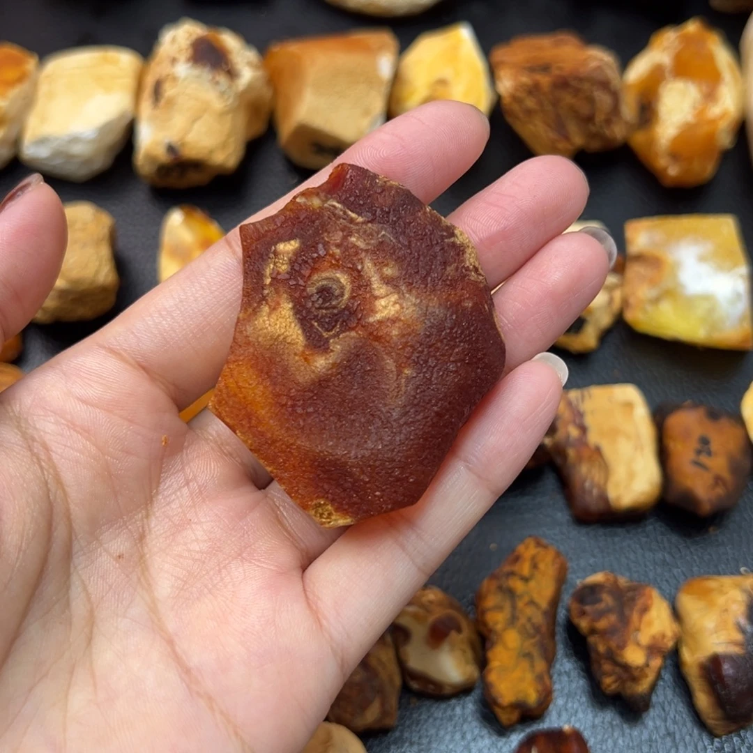 定制琥珀未镶嵌蜜蜡