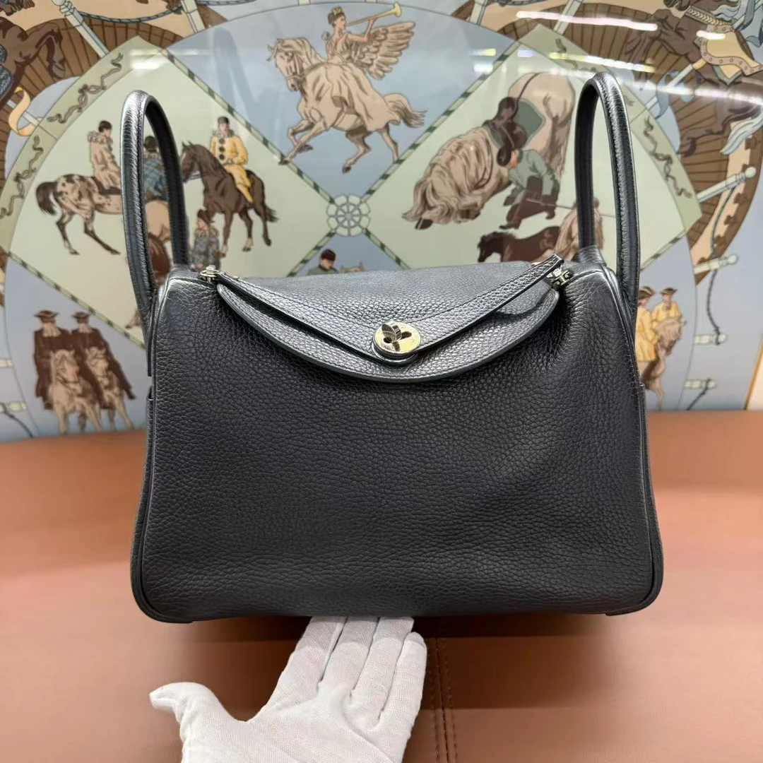 99新 Hermes/爱马仕 lindy30单肩包 黑银 T刻