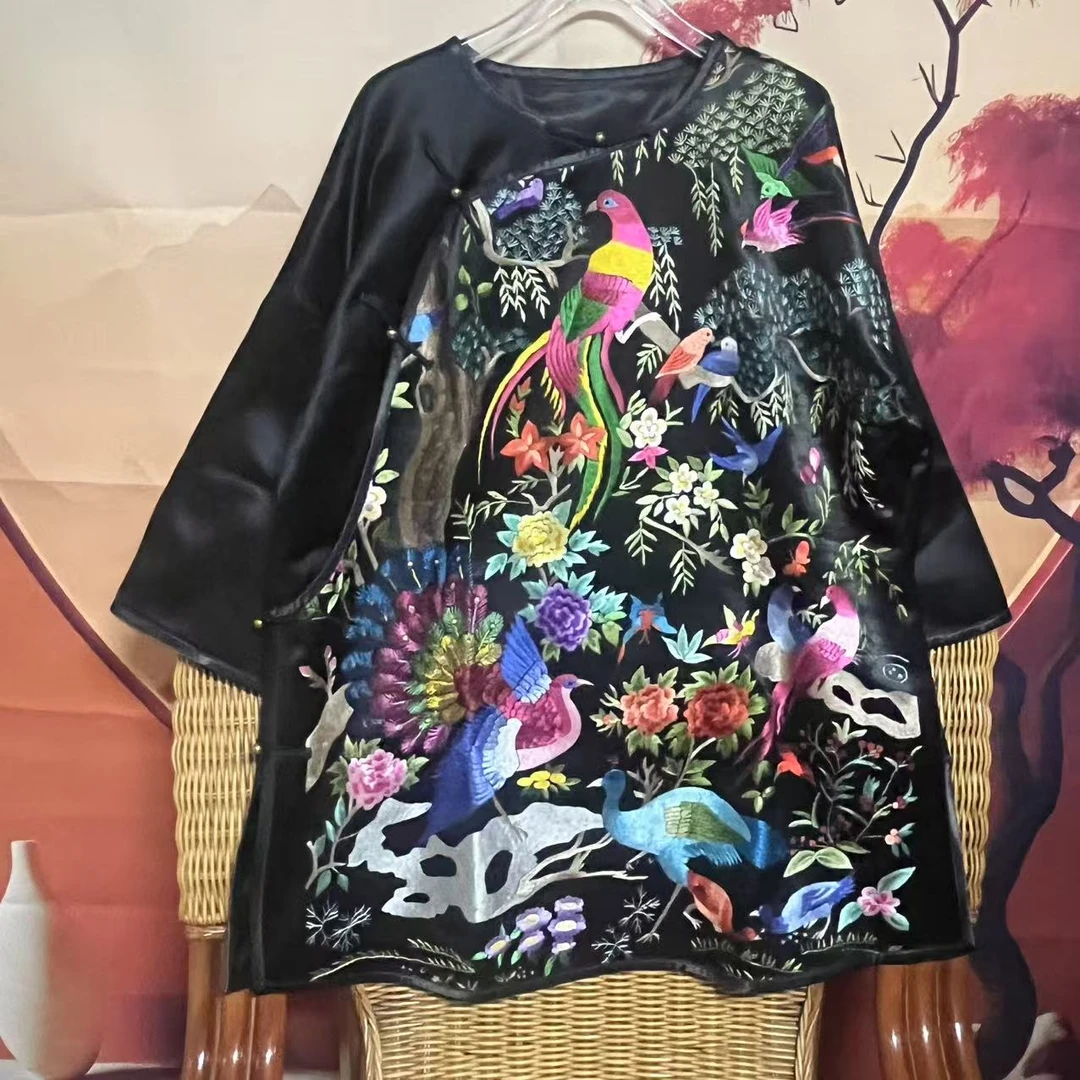 【收藏级真丝苏绣上衣】手绣太太服（老软缎有岁月痕迹介意勿拍）