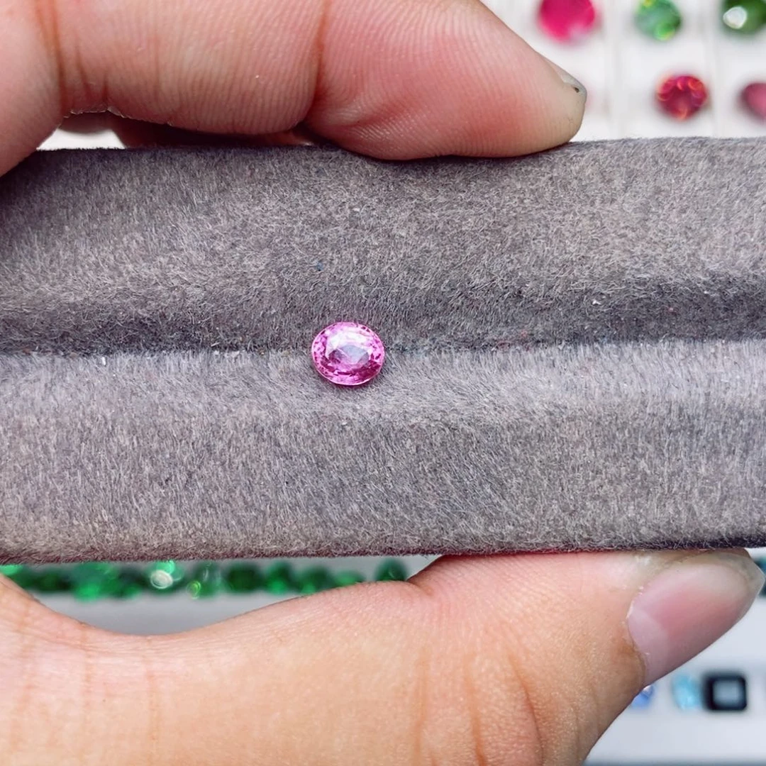 蓝宝石裸石未镶嵌粉色蓝宝石1.06克拉