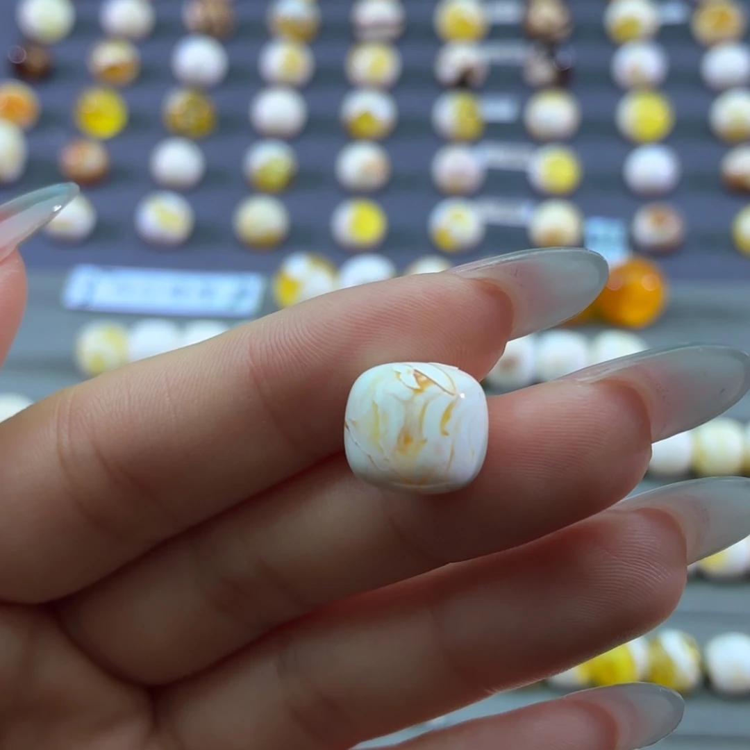 琥珀未镶嵌裸石蜜蜡12