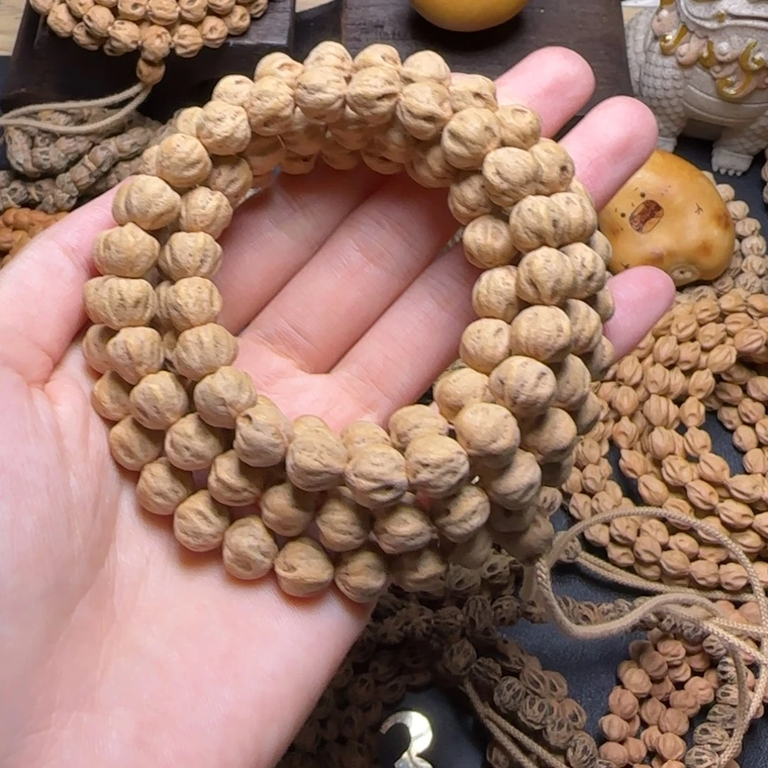 C***1柏香籽/百香籽吊坠