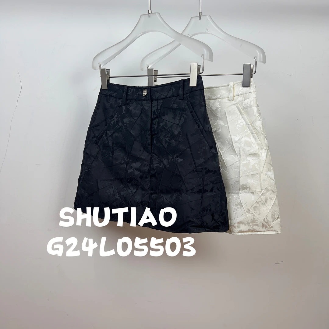 【SHUTIAO】2024秋冬：新款小众设计款短裙G24L05503