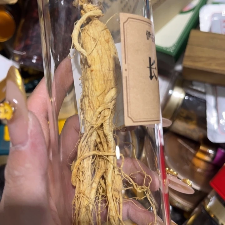 绿泥____________________________